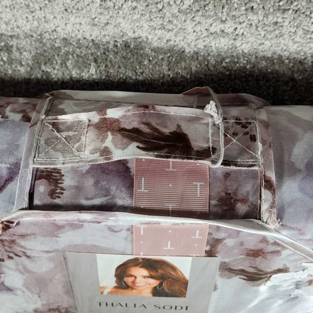 Thalia Sodi 4 Piece Satin King Sheet Set Mauve Floral Bedding